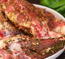 Ako dlho marinovať krkovičku alebo lososa?  