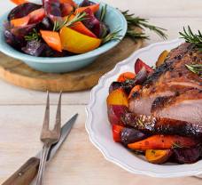 Bravčové karé s rozmarínom na zelenine