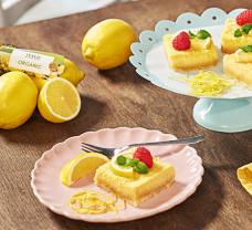 Bezlepkové citrónové rezy z mandľovej a kokosovej múky s javorovým sirupom