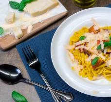 Špagety s krémovou omáčkou z pečenej zeleniny