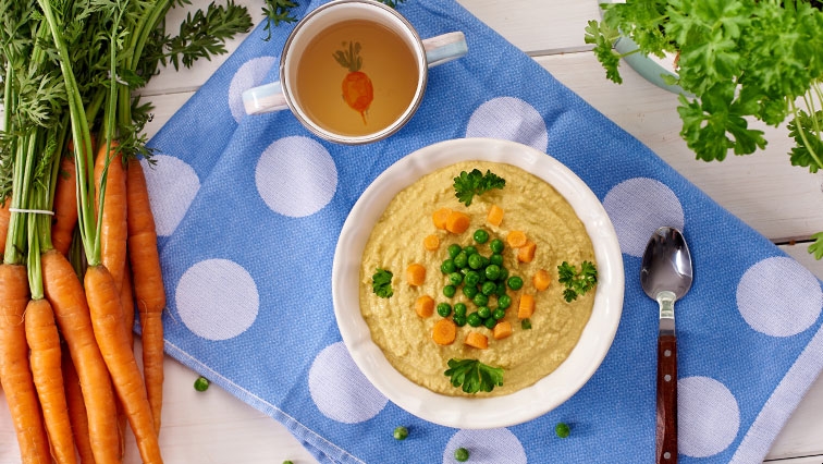 Kuracie s karotkou a hráškom pre deti od 9 mesiacov 