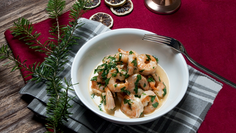 Flambované krevety s cesnakom