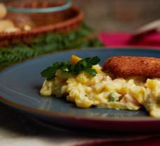 Vyprážaná ryba s majonézovým šalátom