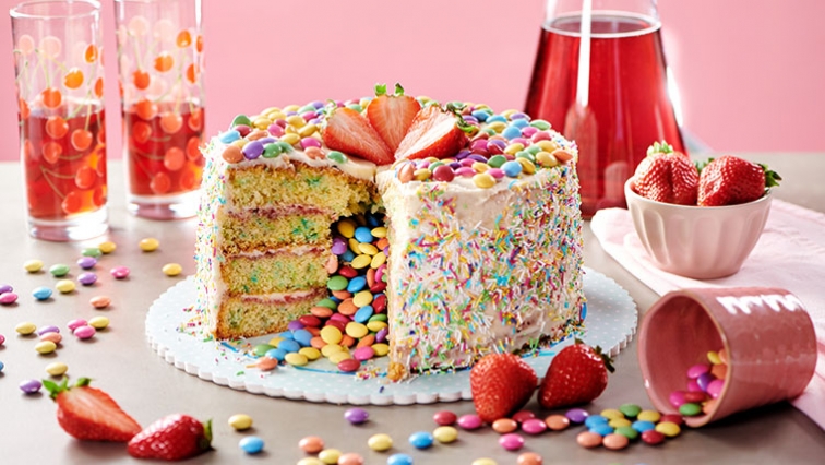 Piňata: Torta s prekvapením na detskú oslavu 